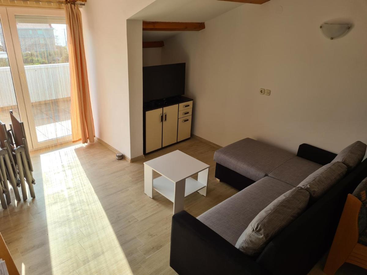 Seaside Apartments With A Swimming Pool Barbat, Rab - 4951 Barbat na Rabu Exterior foto